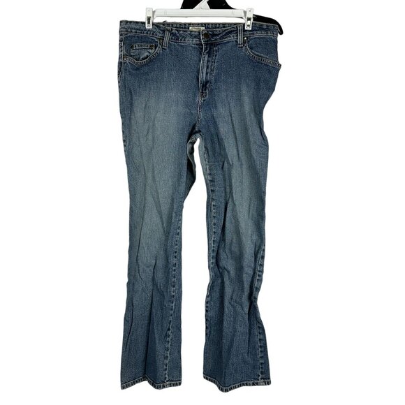St. Johns Bay Stretch Bootcut Jeans Womens Size 16 Blue Denim Cotton Blend - Picture 1 of 8